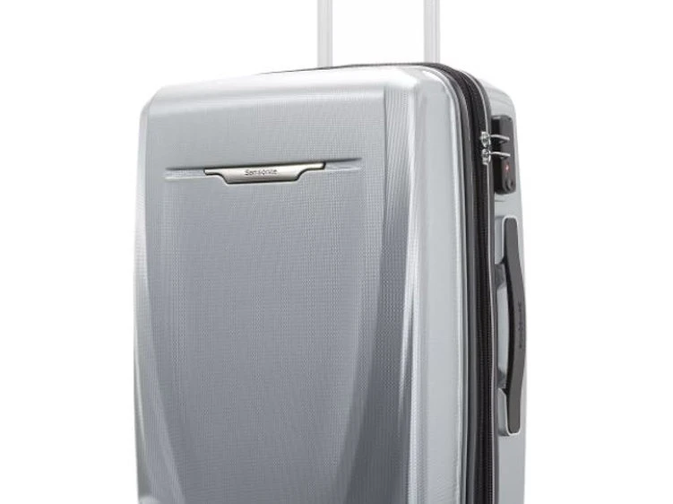 Samsonite Winfield 3 DLX Carry-On Spinner 1 Samsonite Winfield 3 DLX Carry-On Spinner