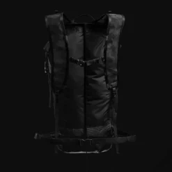 Matador Freerain22 Waterproof Packable Backpack -Travel Storage Store 7cc935 e88df38b1c4e414592d987c2df0feab3mv2 1